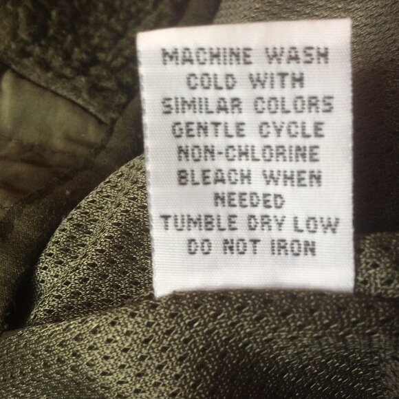 Predator Green Outdoor Activewear Hiking Sherpa Style Zip Up Vest Size Medium - Picture 5 of 5